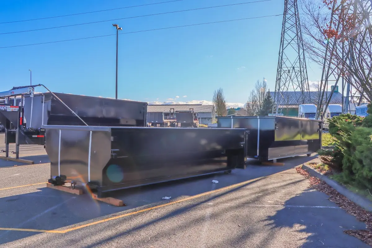 Professional dumpster rental and junk removal service in Clarksville